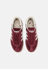 adidas Originals HANDBALL SPEZIAL - Joggesko - shadow red/off white