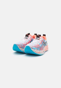 ASICS NOOSA TRI 16 - Tenisice za cestovno trčanje - white/sunrise red