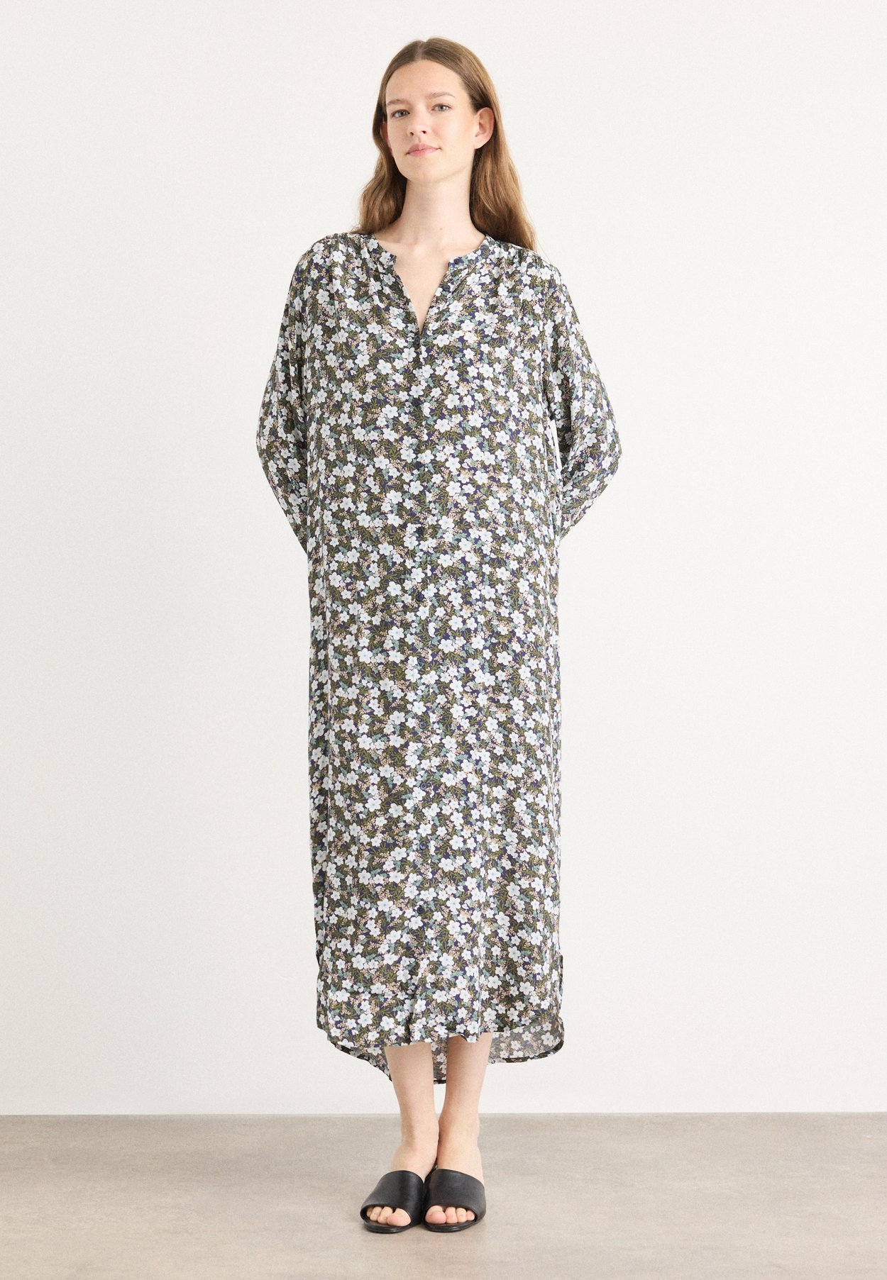 FLORAL PRINT DRESS