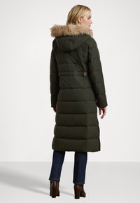 Lauren Ralph Lauren FAUX-FUR-TRIM HOODED DOWN COAT - Dūnu mētelis - loden