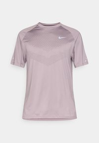 STRIDE TOP - Sport T-shirt - light violet ore/reflective silver-coloured
