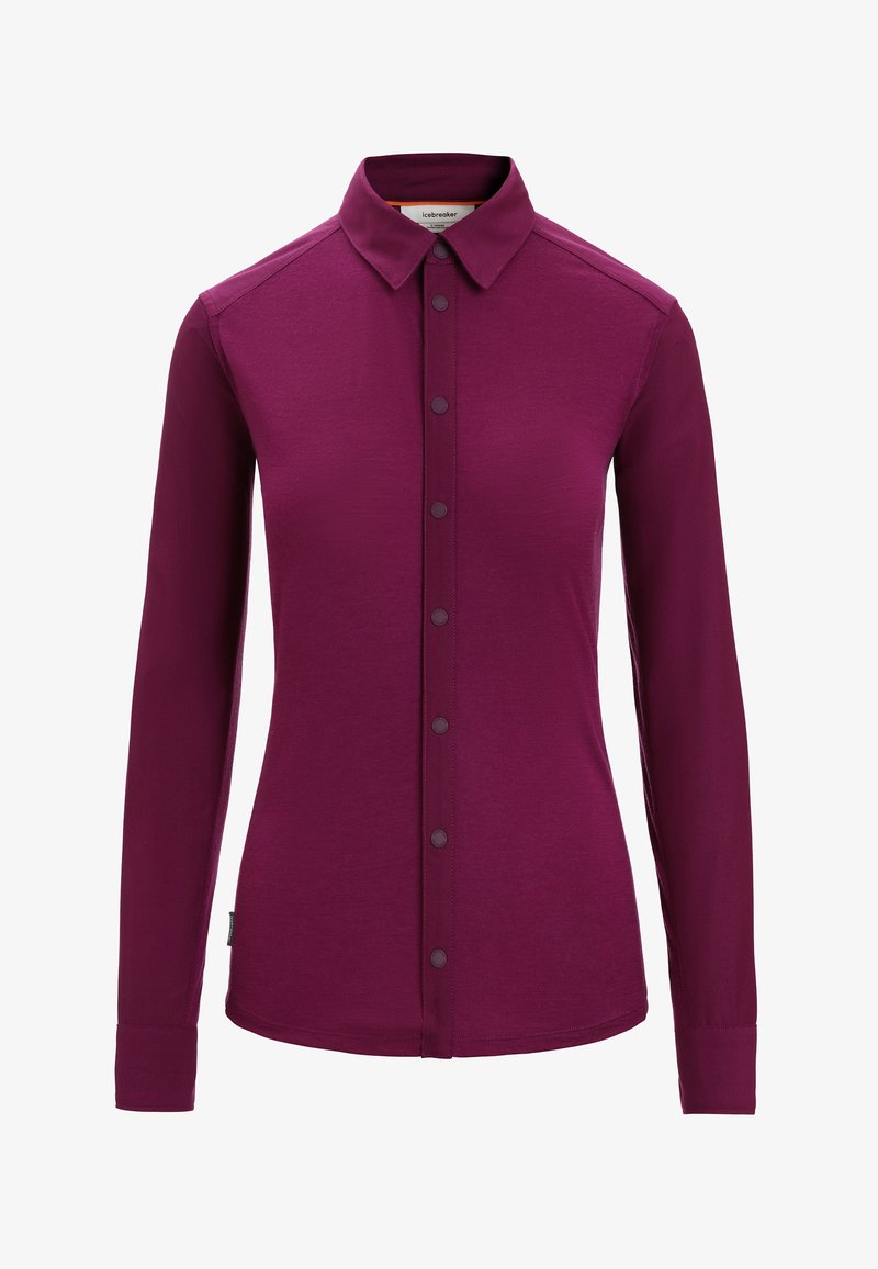 Langärmliges, button-up Hemd in tiefem Lila, mit klassischem Kragen, vorderer Knopfleiste und glatter Textur. Ikonisches Logotag an der Seite.