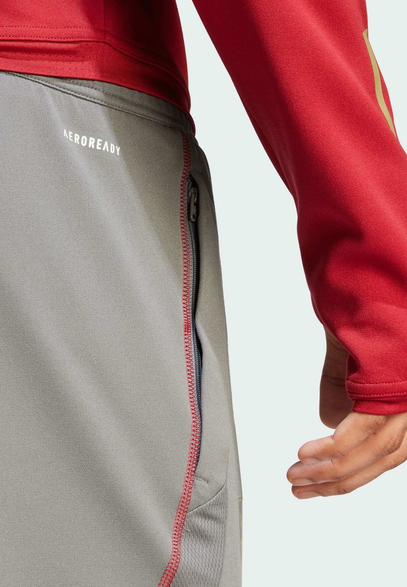 arsenal trefoil tracksuit bottoms