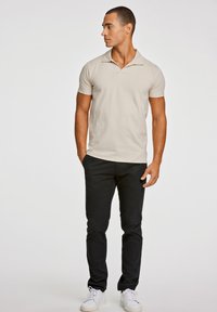 Lindbergh Polo - stone