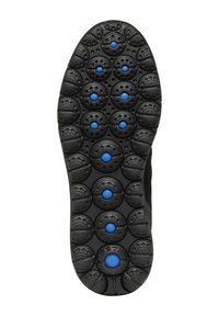 Suela de zapato de goma negra con patrones circulares y acentos azules. Superficie texturizada para agarre y ventilación. Logo de la marca prominente visible.