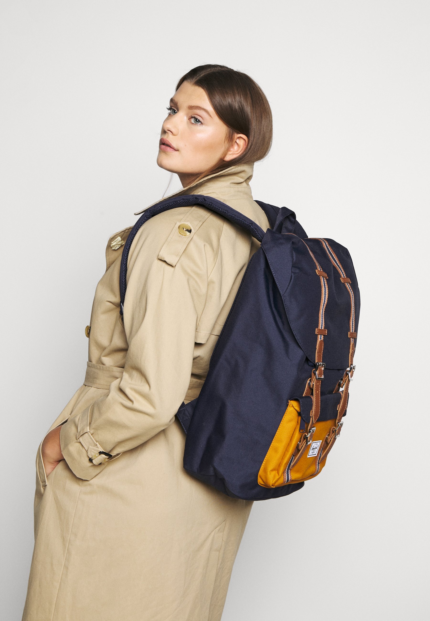 herschel little america peacoat