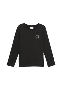 Zwarte lange mouw crew neck shirt met een klein wit circulair tekstlogo op de bovenste linkerborst met de tekst "s.Oliver, Cool kids club, WEES VRIENDELIJK."