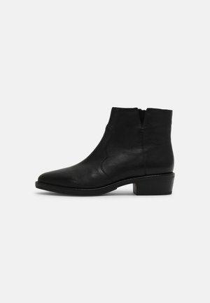 Kovbojské/motorkářské kotníkové boty - black