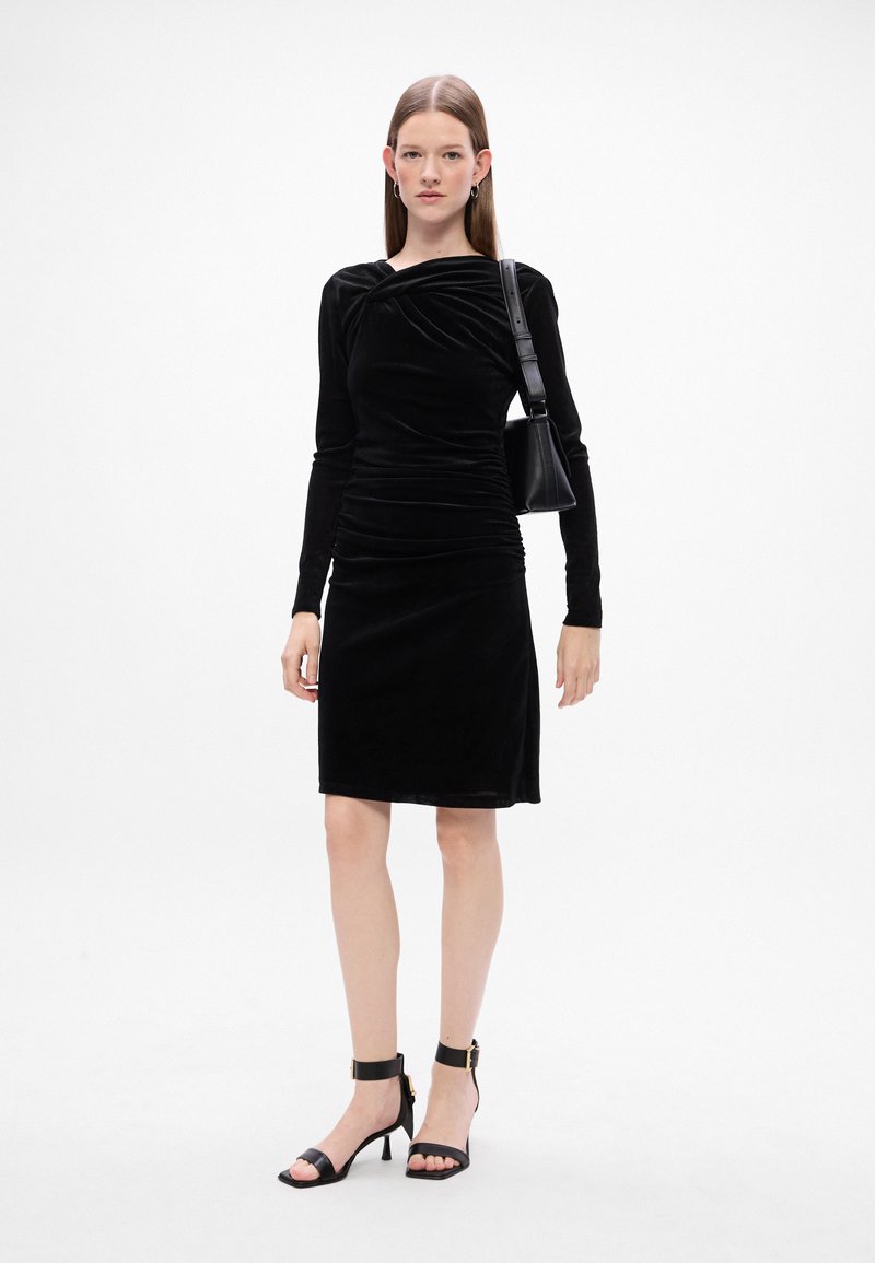DKNY NECK SHEATH - Cocktail dress / Party dress - black - Zalando