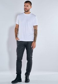 Emilio Adani Cargohose - saphirblau