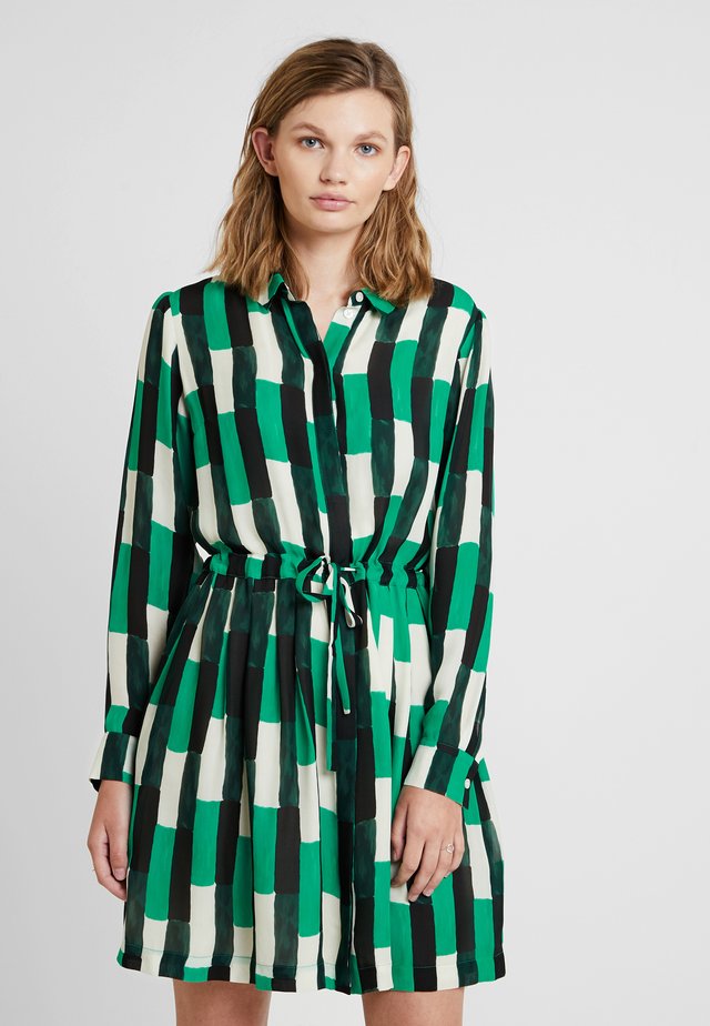 DRESS - Vestido camisero - green