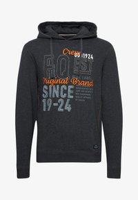 Kijelölve, charcoal mix