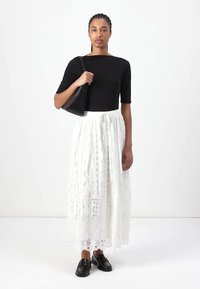 Calvin Klein HALF BOAT NECK  - T-shirt basic - black