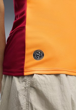 Puma, GALATASARAY S.K. 26/27 HEIMTRIKOT - T-shirt de sport - dark cherry-summer sunset