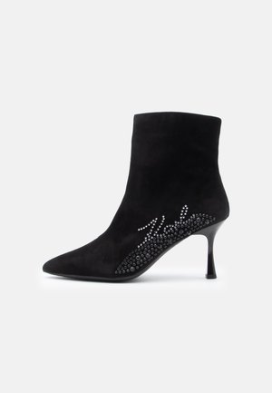 SIENNA SIGNIA - Botines bajos - black