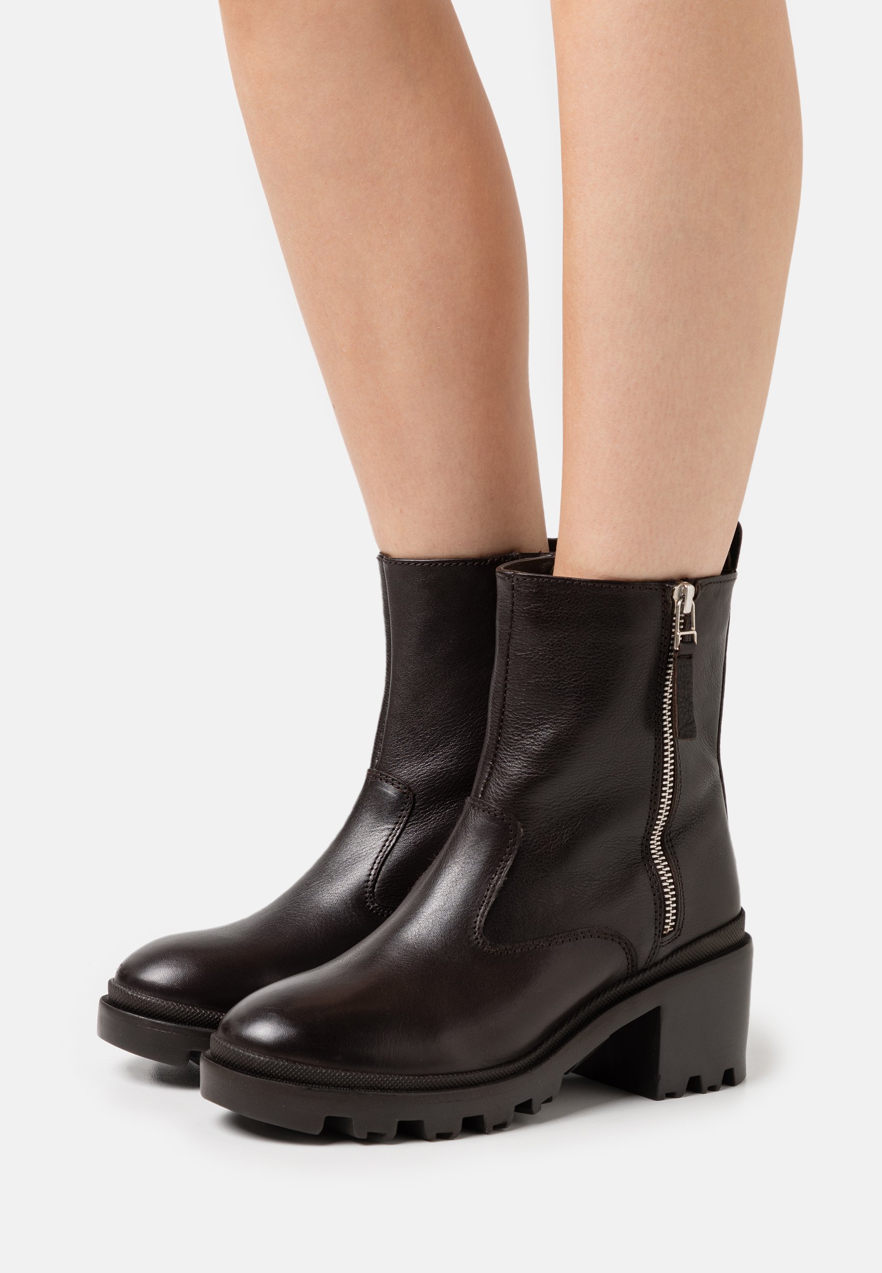 Women Winter boots Women Winter boots