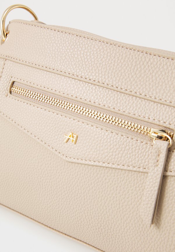 Cross body bag - light taupe3