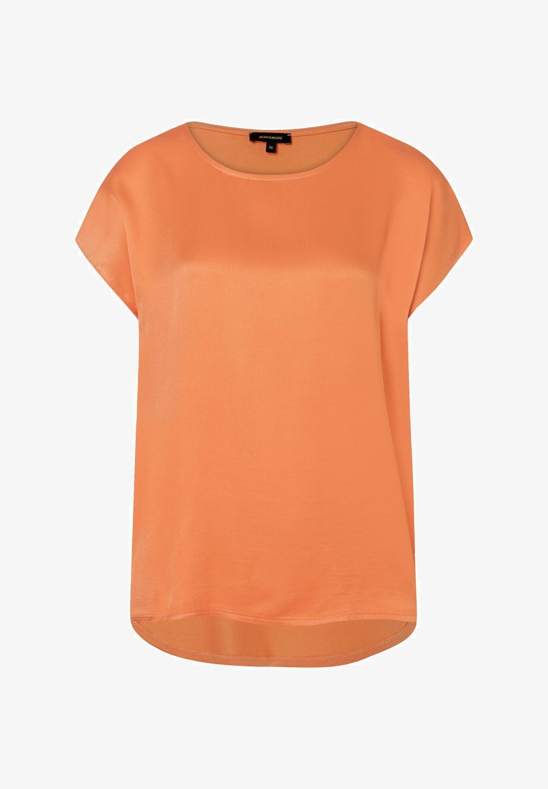 Korte mouwen top in feloranje, zachte textuur, ronde halslijn en een licht gebogen zoom, gemaakt van lichte stof.