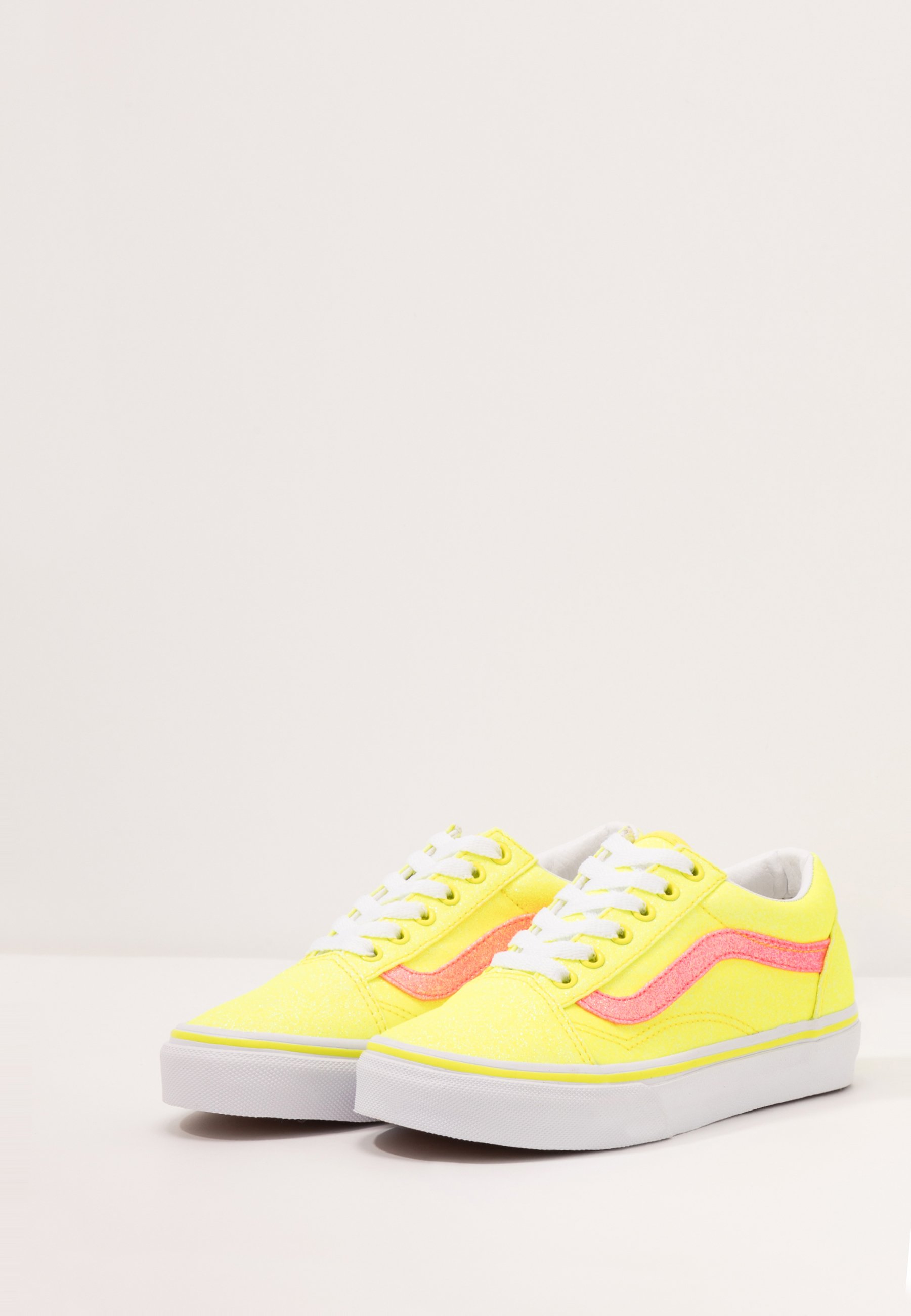vans yellow neon