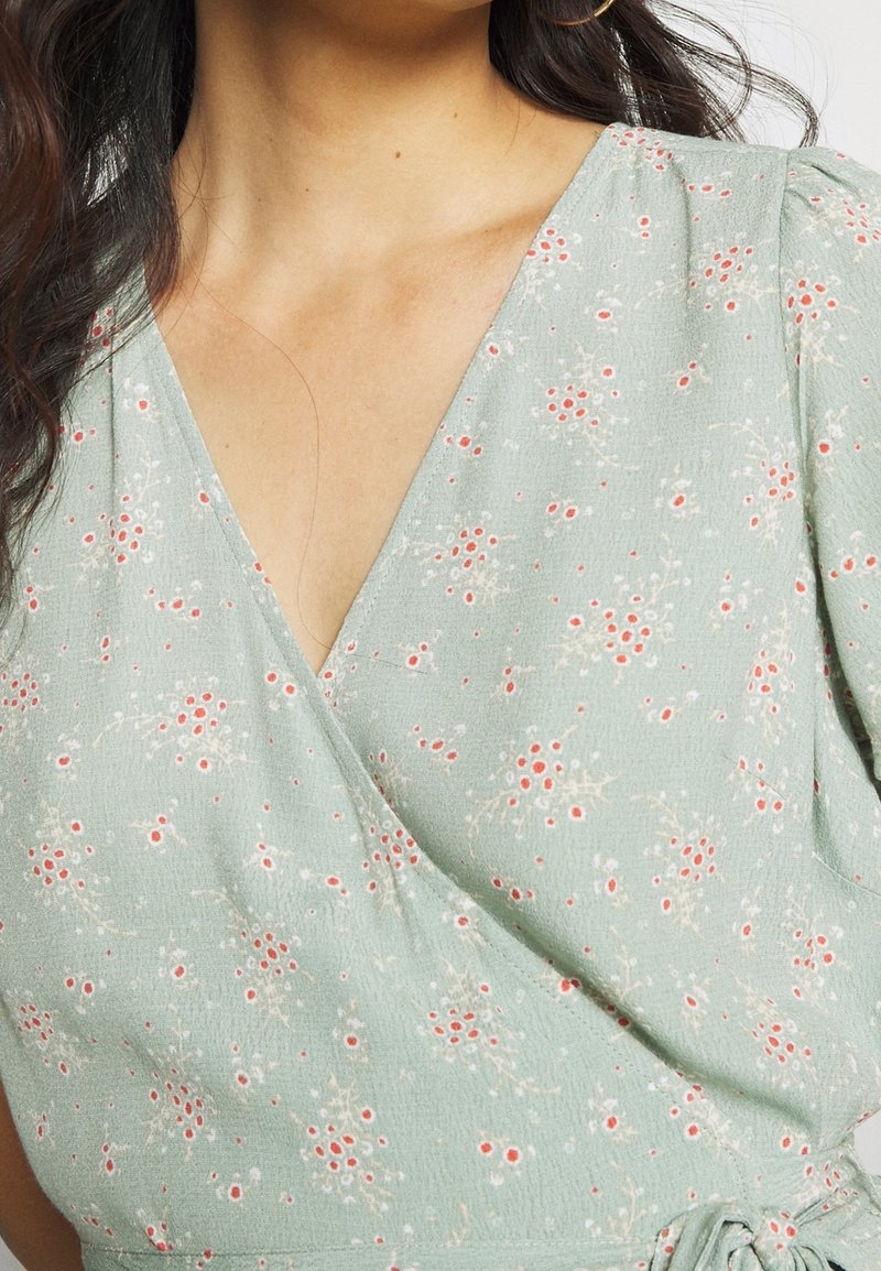 GAP Day dress - green - (Pre-owned) - Zalando.ie GAP Day dress - green - (Pre-owned) - Zalando.ie