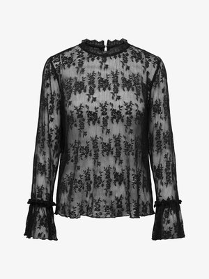 Mustast pitsist pluus, millel on lilleline muster, pikad varrukad volangiliste mansettidega ja kõrge kaelusega, mille taga on võtmeauguga sulgur.