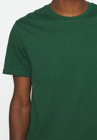 Only & Sons ONSMATT LONGY TEE 7 PACK - T-shirt básica - grey/beige/light pink