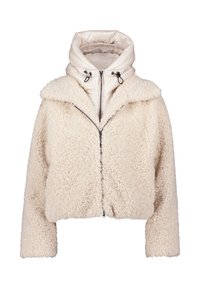 Veste courte de couleur crème avec une texture pelucheuse, dotée d'une fermeture éclair à l'avant, d'un col montant et d'une capuche brillante et isolante.