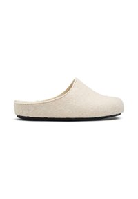 Felt slippers in light beige, mule style with a smooth surface and rounded toe. Black rubber sole for traction and durability.
