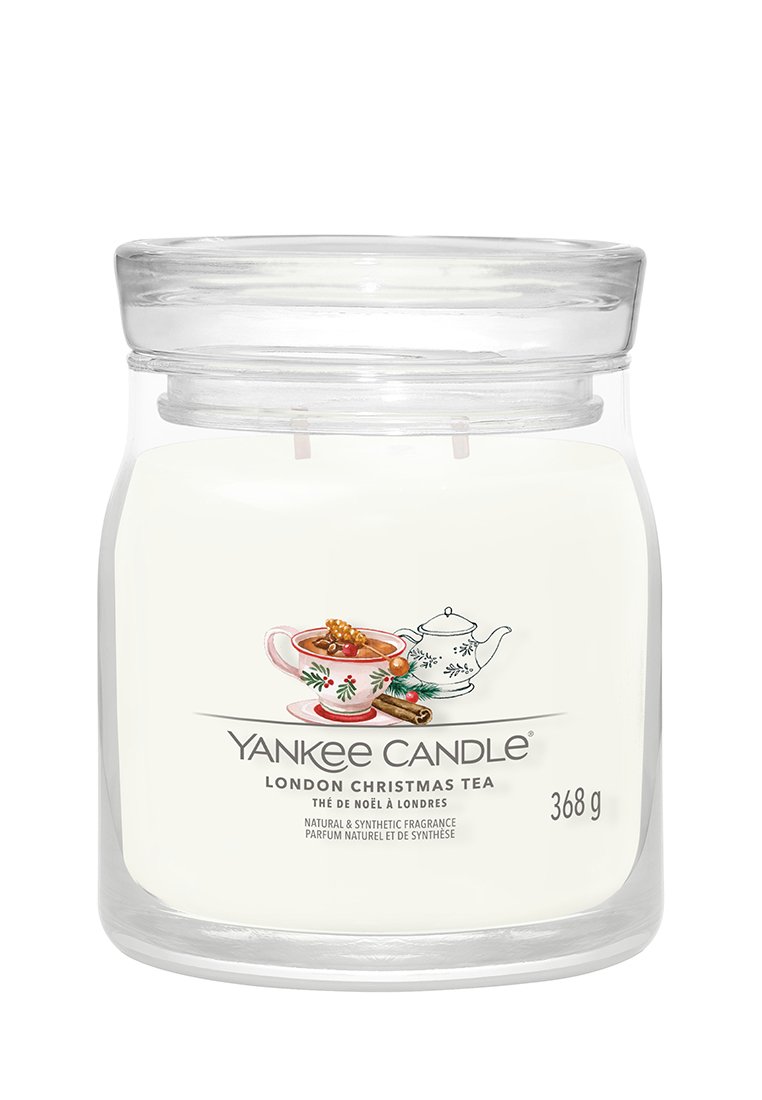 Yankee Candle Scented candle white