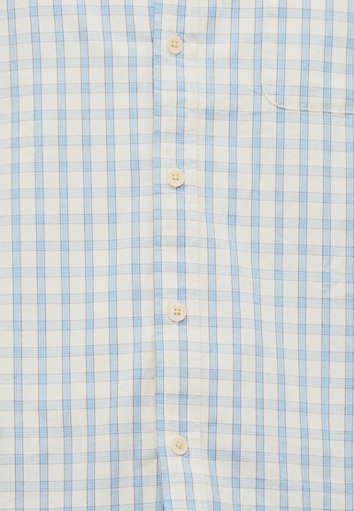 Φωτεινό γαλάζιο και λευκό πουκάμισο με καρό σχέδιο και κουμπιά, διαθέτει τσέπη, κρεμ κουμπιά και απαλό υφασμάτινο υλικό.