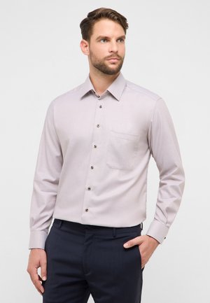 STRUKTURIERT COMFORT FIT - Hemd - sand