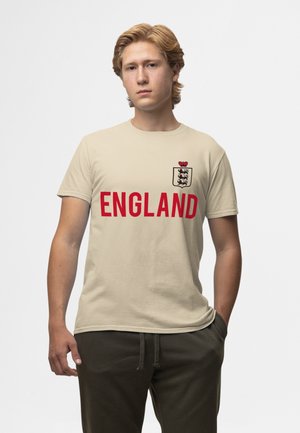 - T-shirt z nadrukiem