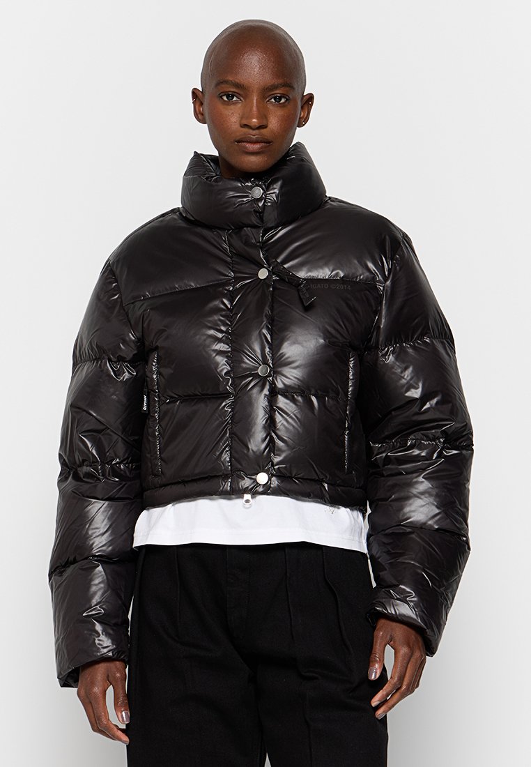 Axel Arigato Gewatteerde jas zwart