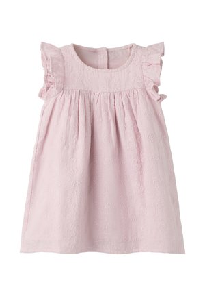 Hellrosa Baby-Kleid mit Blumenstickerei, geraffter Taille, Rüschen-Ärmeln und rundem Ausschnitt.