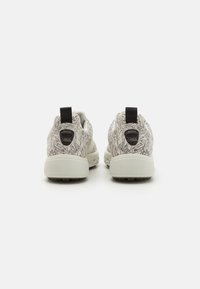 ECCO STREET 720 - Golfa apavi (bez radzēm) - white