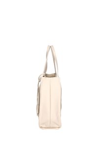 Sac fourre-tout en cuir de couleur crème avec deux poignées, une forme structurée et une texture lisse. Design minimaliste sans matériel visible.