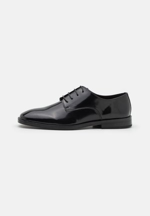 ALEX DERBY - Pantofi cu șiret - smooth black highshine