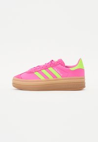 adidas Originals - GAZELLE BOLD - Sneakers low - semi lucid fuchsia/solar slime/gold Imagine miniatură 1