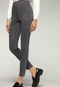 Calzedonia Džegíny - denim grau