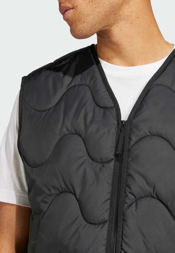 NUGANIC LIGHT INSULATION - Waistcoat3