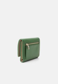 Furla COMPACT WALLET - Geldbörse - ivy
