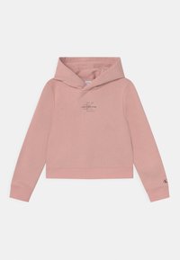 Růžová mikina s kapucí vyrobená z měkké tkaniny, s logem na hrudi a žebrovanými manžetami a spodním lemem. Jednoduchý design, zkrácený střih.