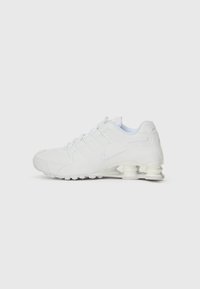SHOX NZ - Treniņu apavi - white