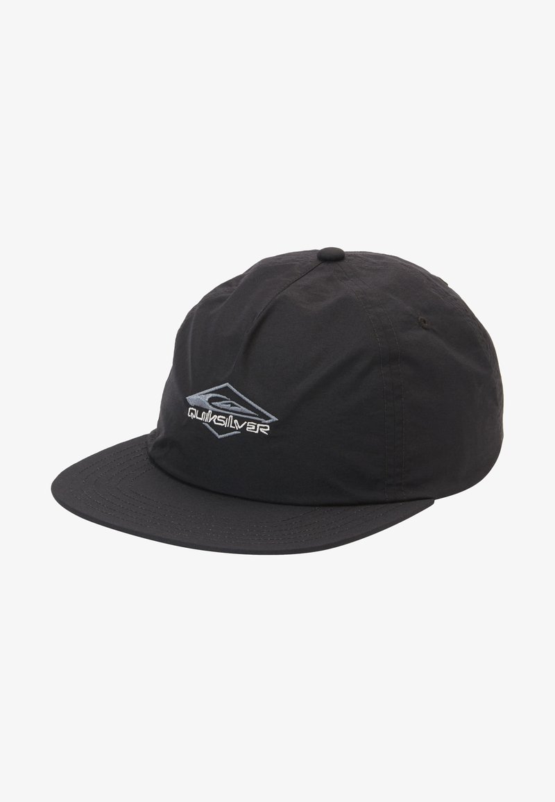Čierna čiapka s rovnou šiltom, vyrobená z ľahkého materiálu. Na prednej strane je vyšitý šedý logo Quiksilver. Hladká textura.