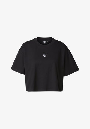 Czarny skrócony t-shirt wykonany z bawełny, z krótkimi rękawami. Na piersi znajduje się małe, białe logo. Prosty, luźny fason. Brak wzorów.