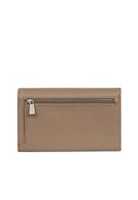 Portafoglio in pelle marrone con tasca con zip, superficie texturizzata, forma rettangolare e bordi cuciti. Design compatto per riporre carte e contante.
