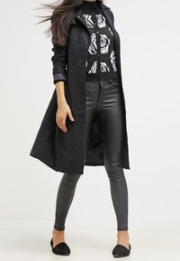 Anna Field Kardigan - black