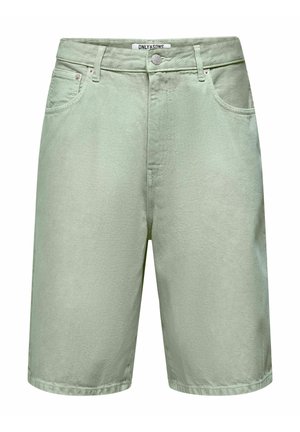 Svetlozelené rifľové šortky s prednými vreckami, pútkami na opasok, zapínaním na gombíky a viditeľnou značkou Only & Sons na páse.