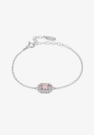 Pulsera de cadena de plata con una piedra preciosa rosa de corte esmeralda rodeada de pequeños cristales transparentes y cierre de mosquetón.