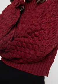 Monki Sweter